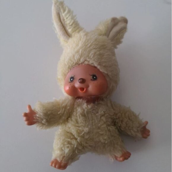 MONCHICHI Yellow Bunny Plush Toy Figurine Adorable VINTAGE Collectible - Picture 1 of 9